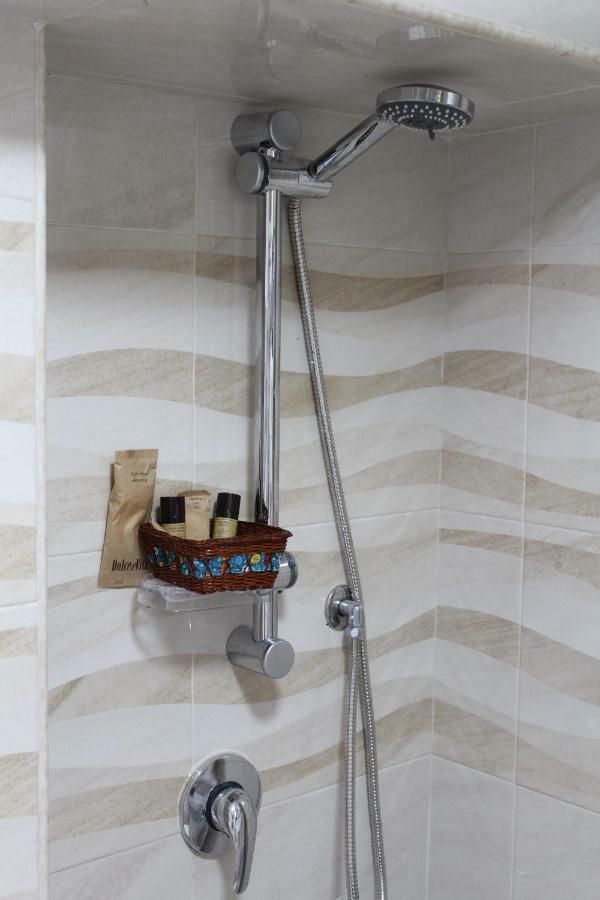 House Adrian Apartment Наполи Екстериор снимка